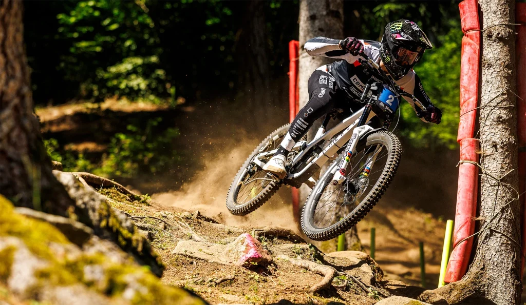Loris vergier riding ochain