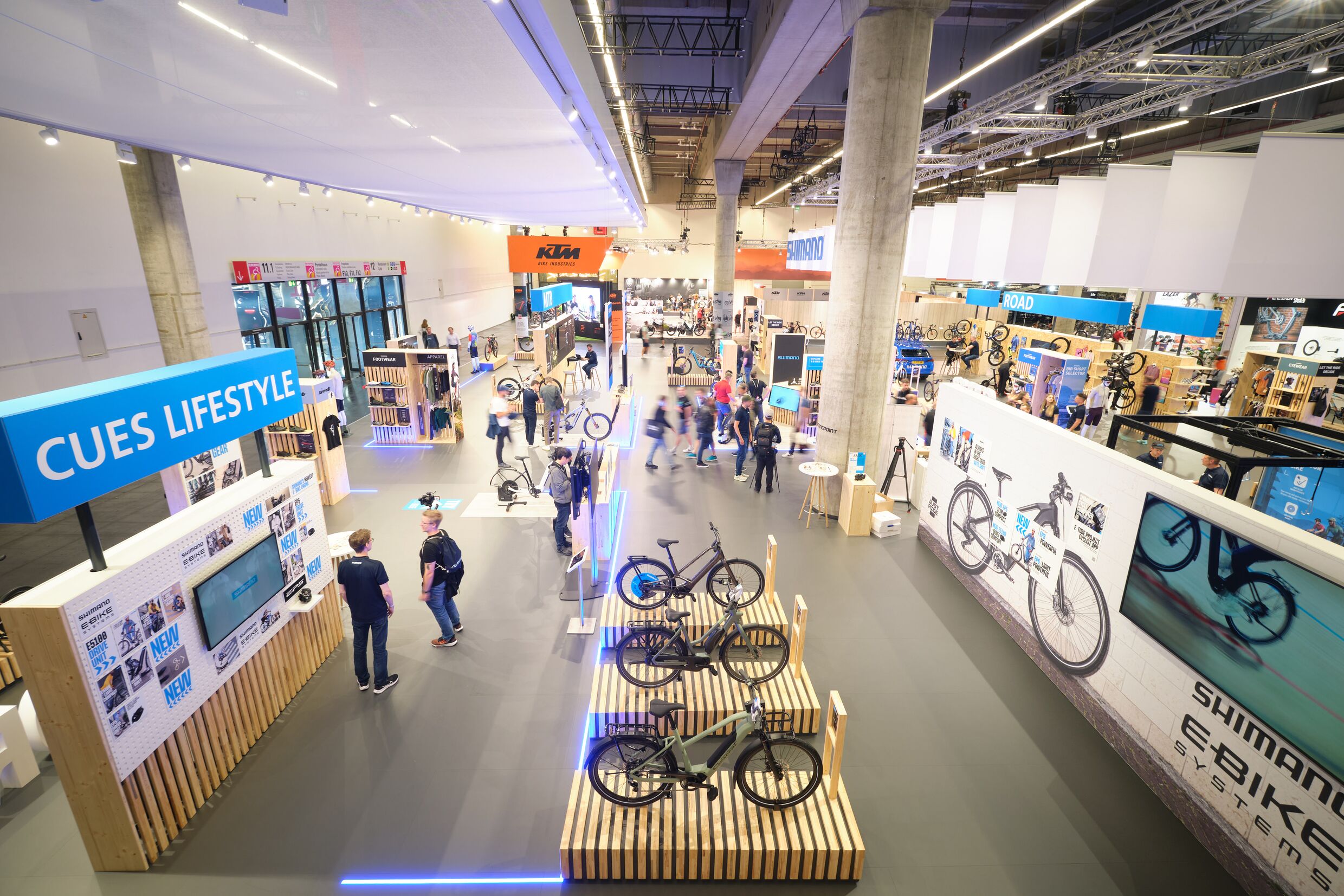 Halle 11.0, giant: Überblick über den riesigen stand von shimano