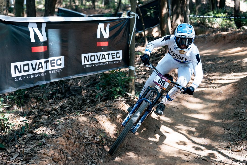 007 「novatec enduro 耐力越野赛」欧锦赛速降冠军西蒙·查佩莱特以0.7秒之差屈居亚军 0