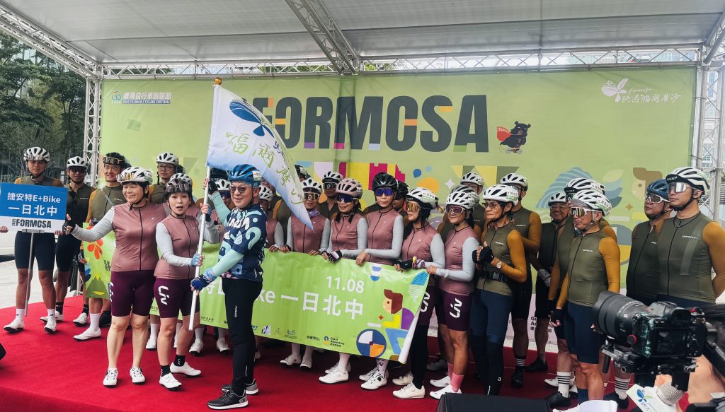 7ef097fb 8ca2 4436 b9c9 e11f28584531