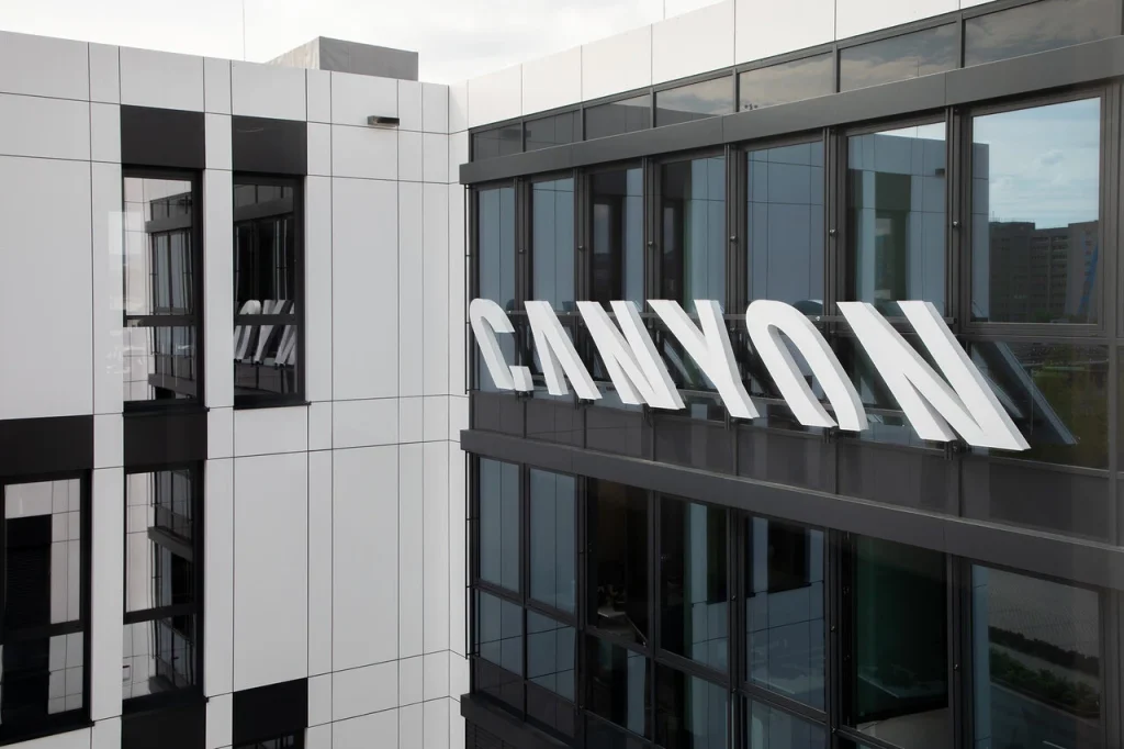 667645 canyon headquarters koblenz 7a57ea large webp 1776319062